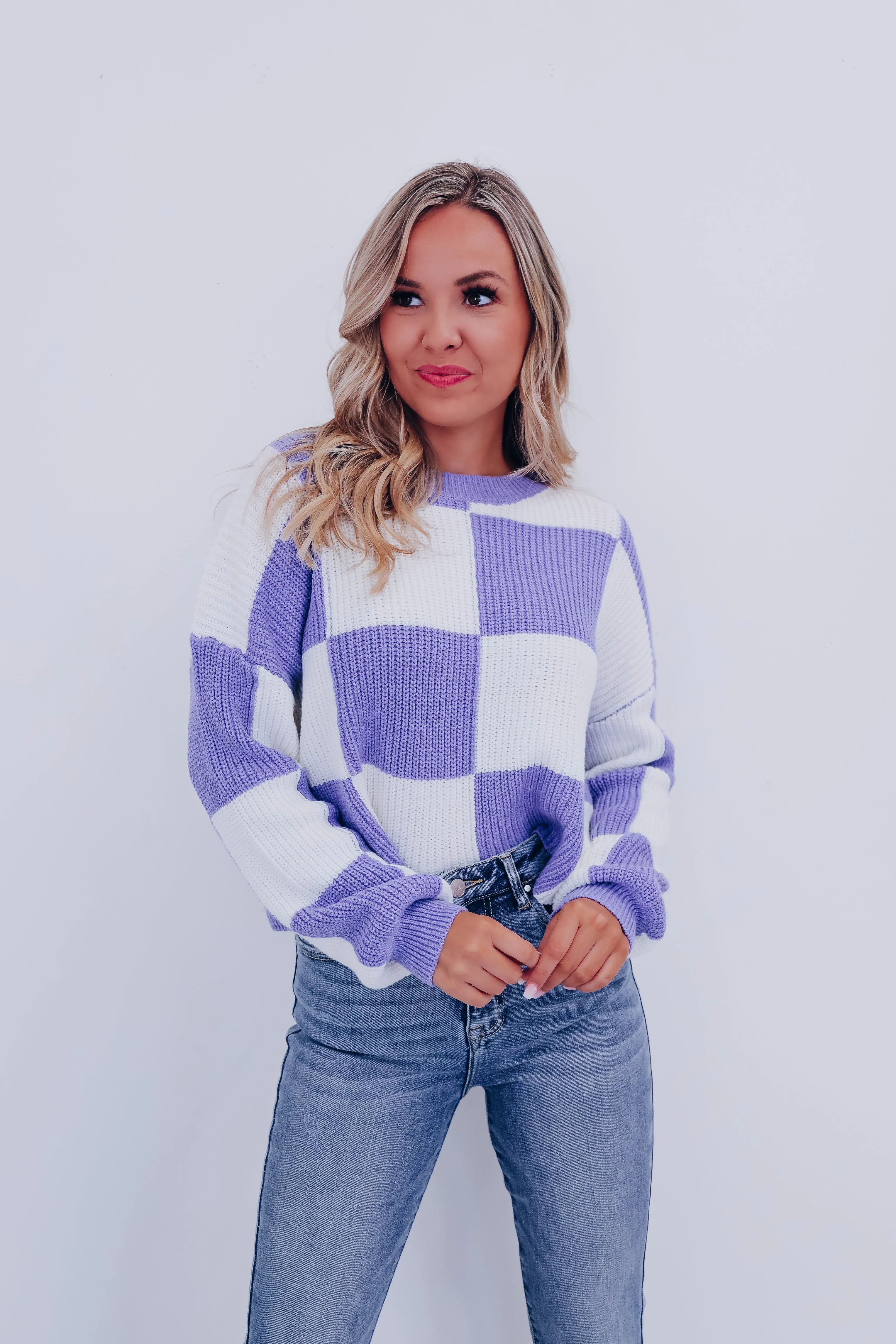 Charming Checkered Cropped Sweater - Lavender