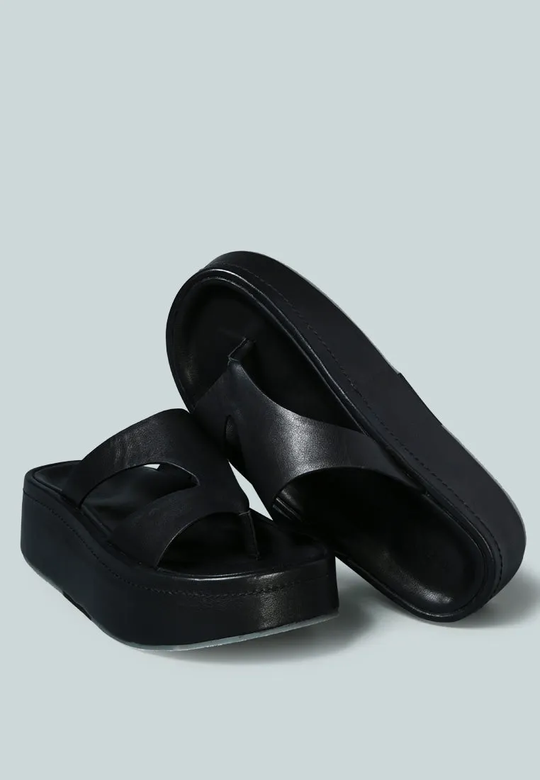 HATHAWAY Slip-On Platform Sandal in Black