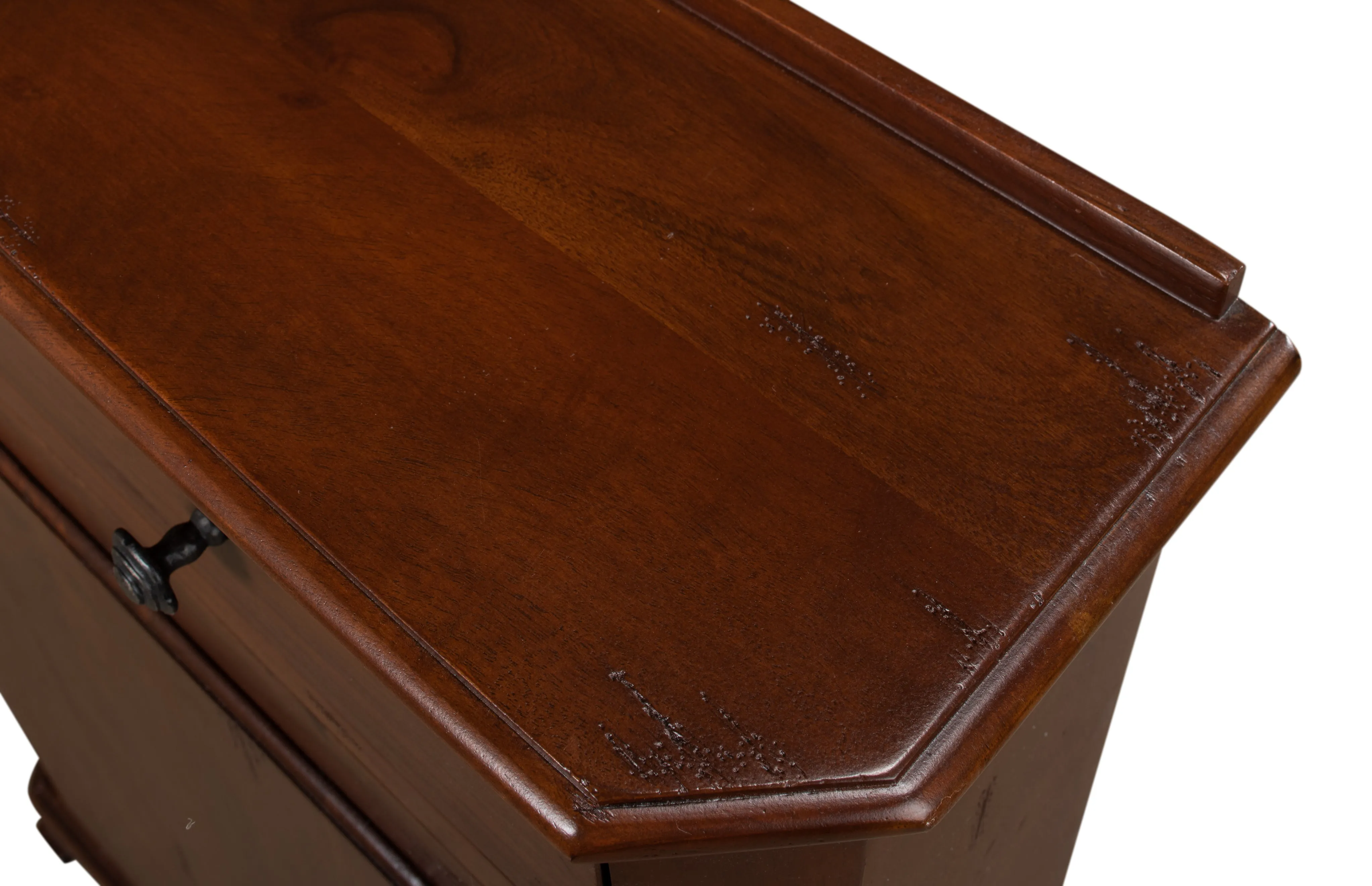 Sarreid - Dante Hall Cabinet  Walnut - Brown - Traditional